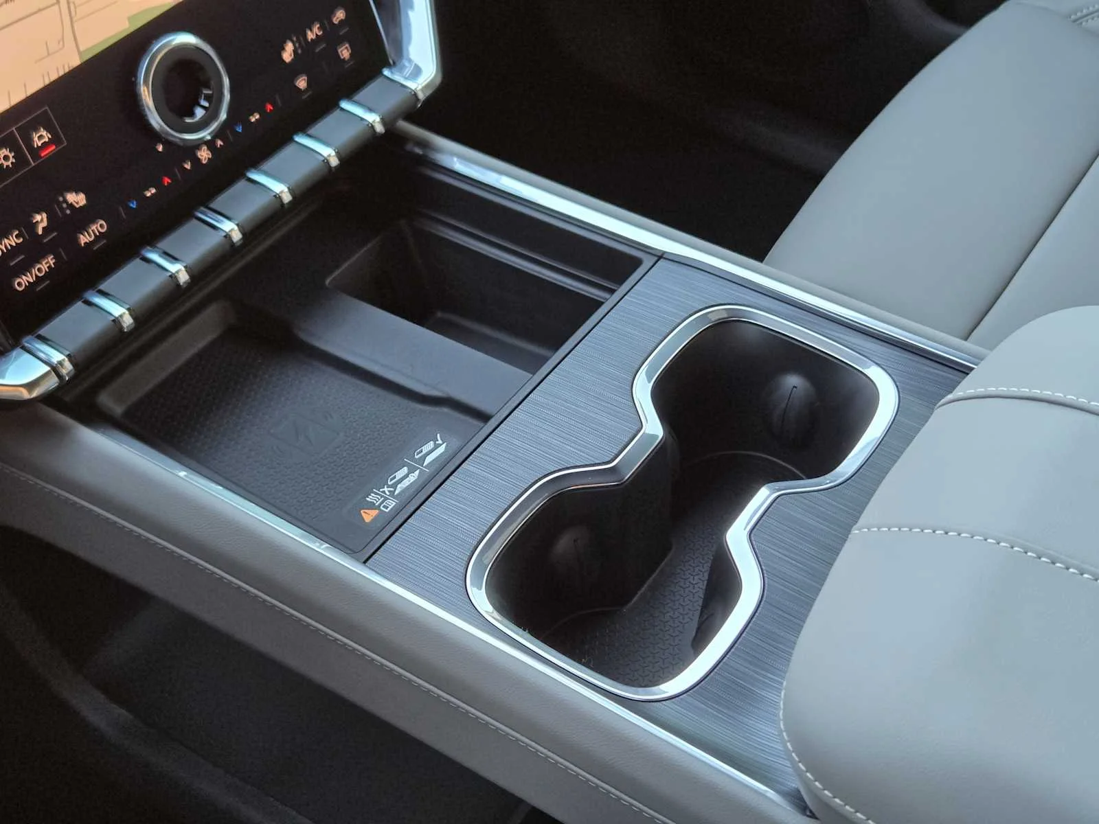 2027 GMC Acadia Elevation - Photo 14