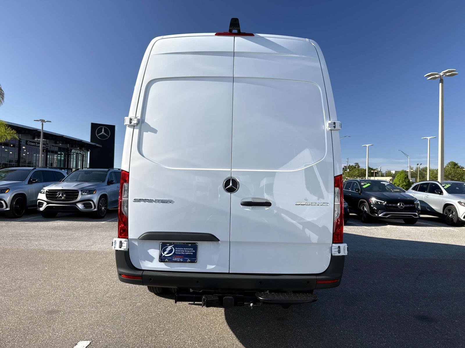 New 2026 Arctic White Sprinter Cargo 170 WB image 8
