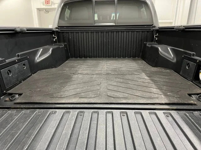 Used 2015 Magnetic Gray Metallic Toyota Base image 15