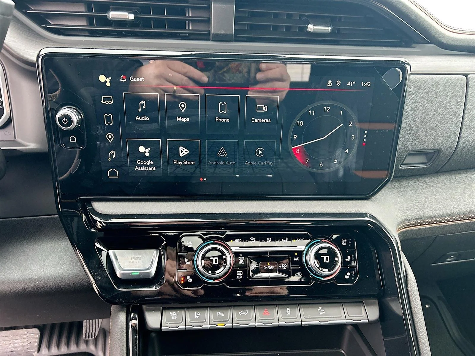 2026 GMC Sierra 3500HD AT4 - Photo 14
