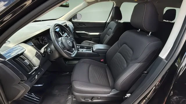 Used 2025 Black Nissan SV image 18