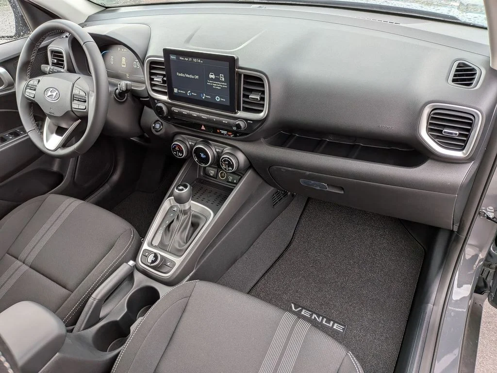 New 2026 Gray Hyundai SEL image 30