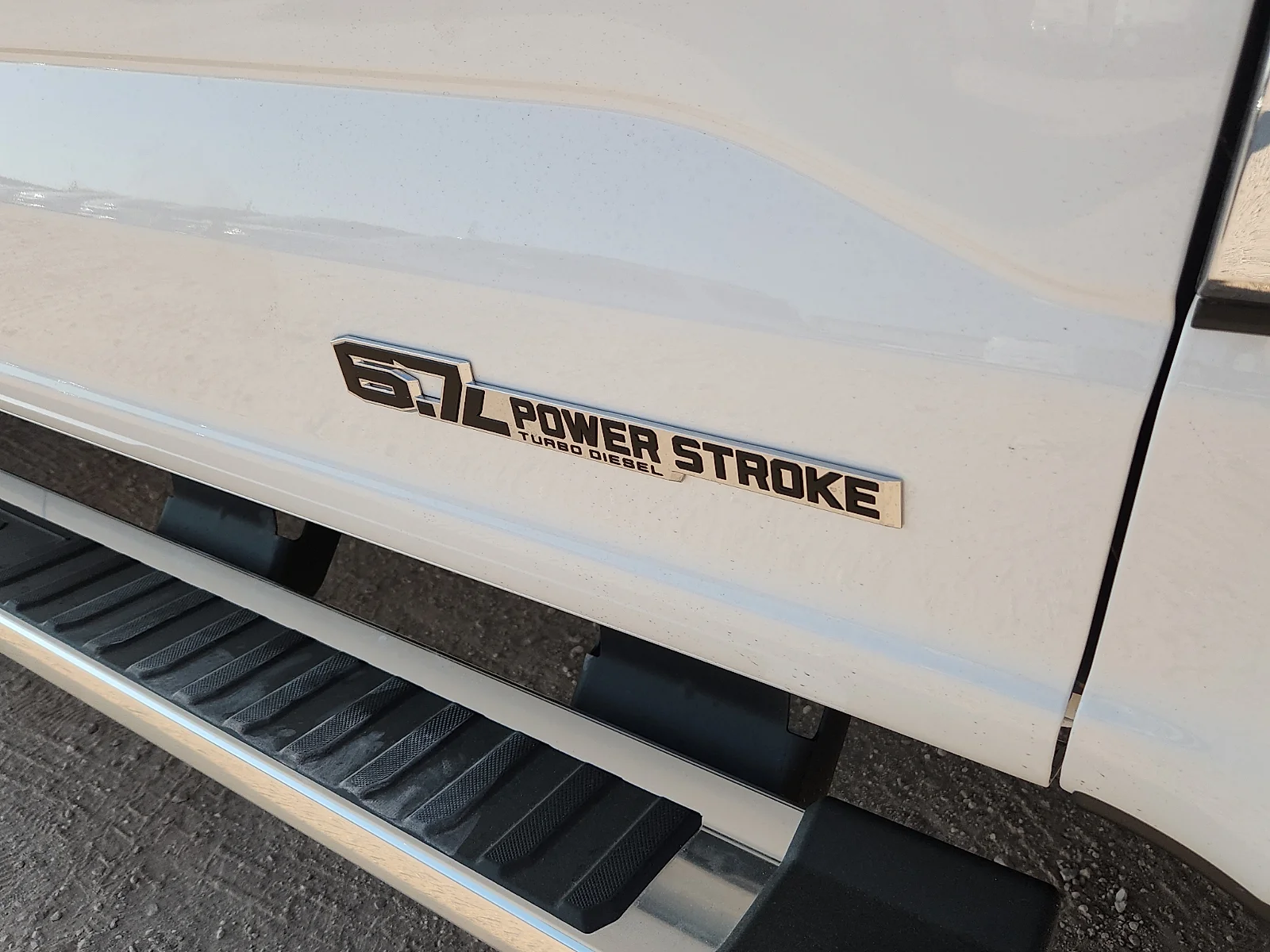 New 2026 Oxford White Ford Lariat image 11