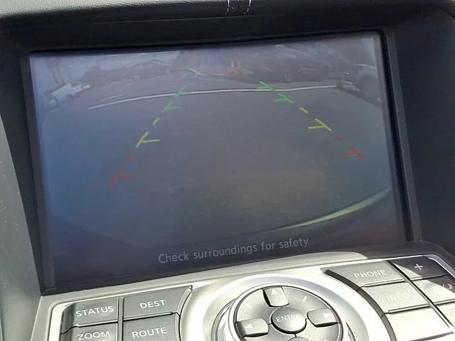Used 2019 Gray Nissan  image 18