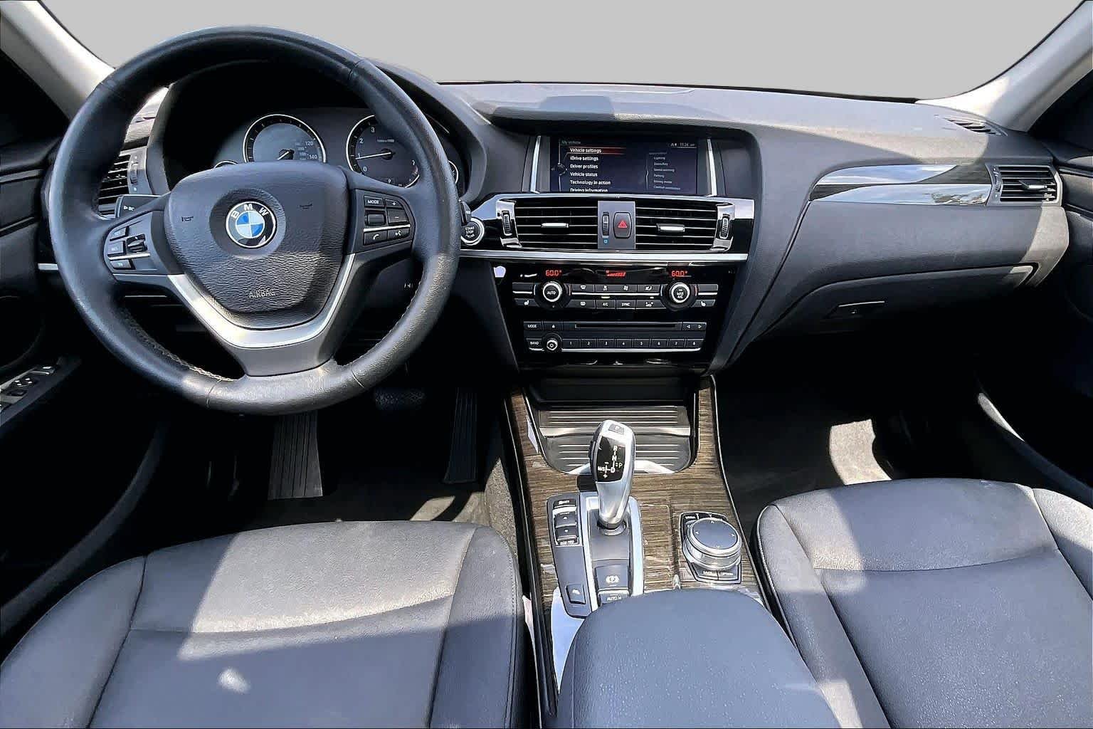 Used 2017 Jet Black BMW sDrive28i image 15