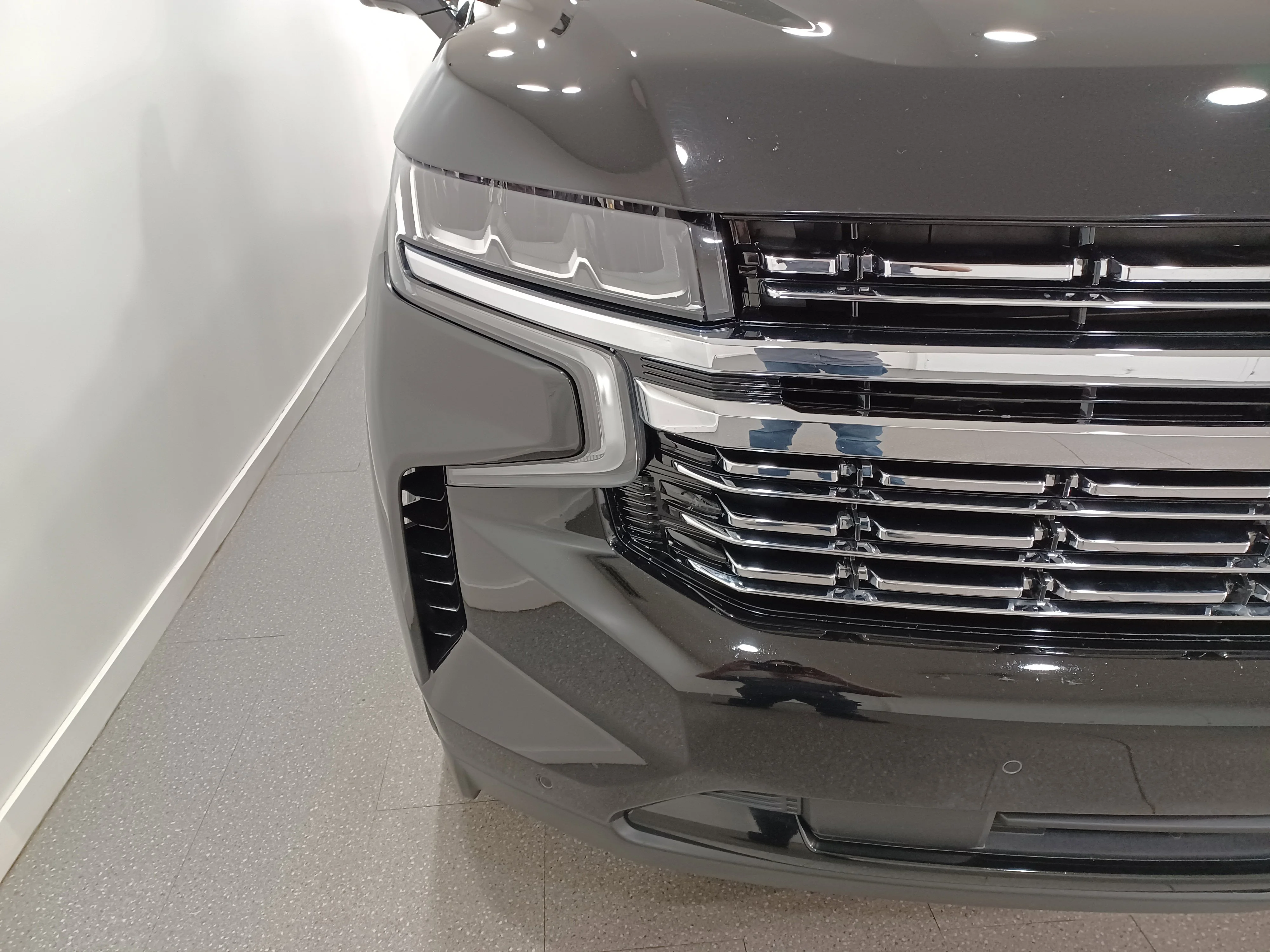 Certified Used 2021 Black Chevrolet RST 4x4*8 Pass | Adaptive Cruise | Remote Start | 360 Cam | Htd Leather | Htd Wheel | Park Assist image 4
