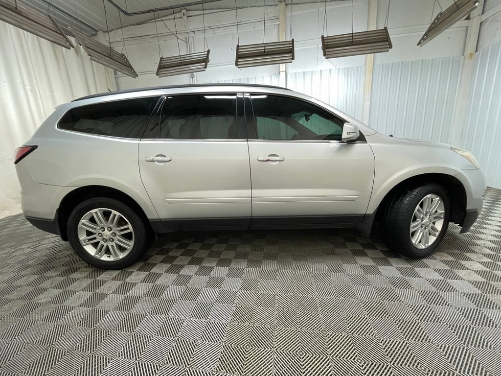 Certified Used 2015 SILVER ICE METALLIC Chevrolet LT image 20