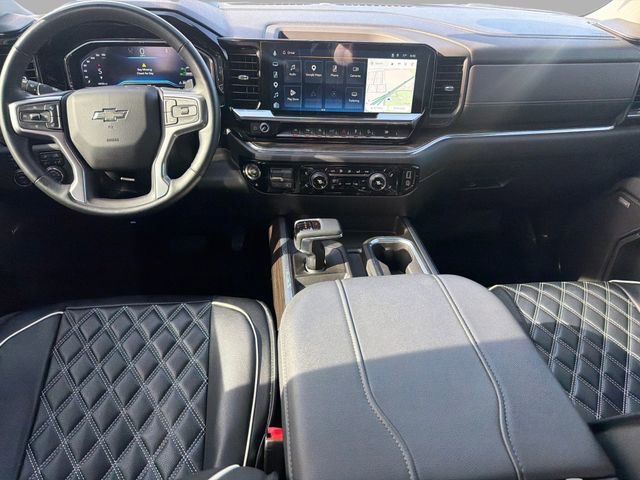 Used 2023 Summit White Chevrolet RST image 15