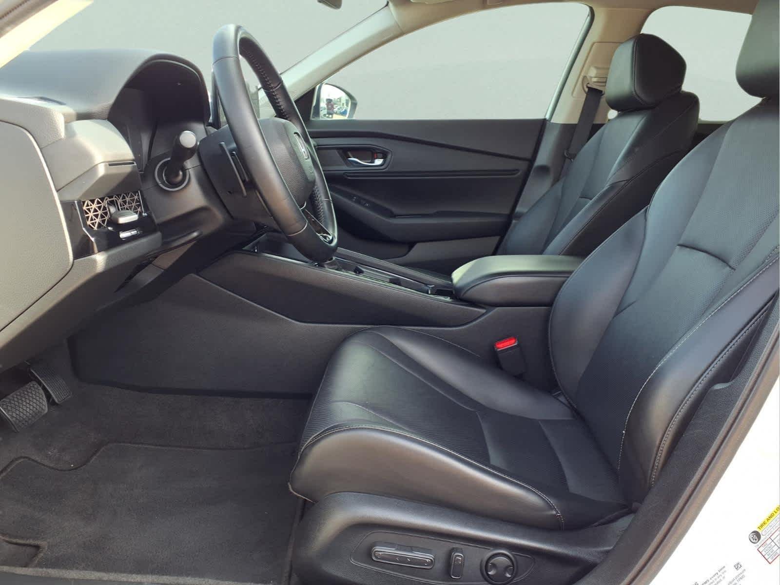 2023 Honda Accord Hybrid EX-L - Photo 9