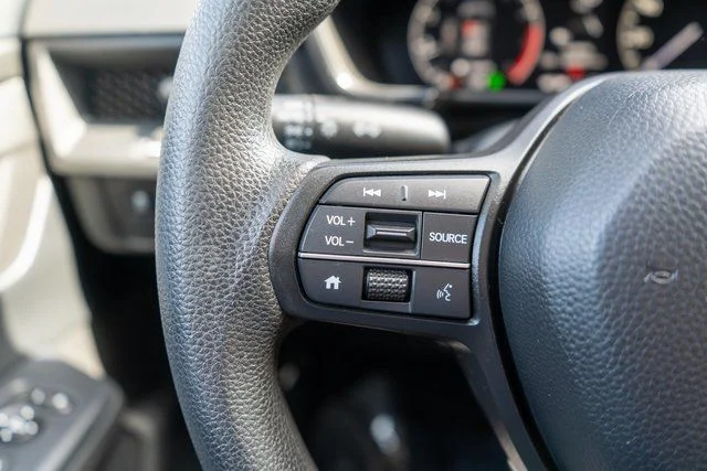 Used 2024 White Honda EX image 26