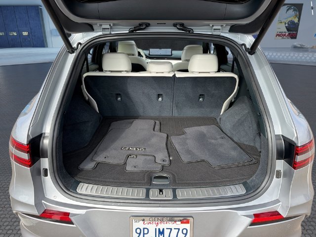 Certified Used 2025 Silver Genesis Advanced image 22