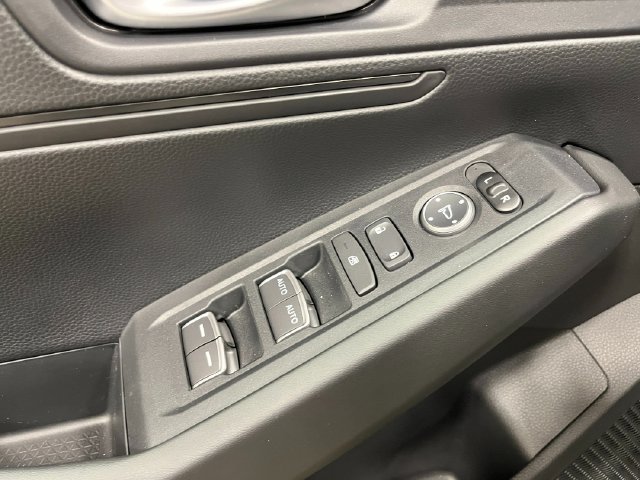 New 2026 Platinum White Pearl Honda LX image 13