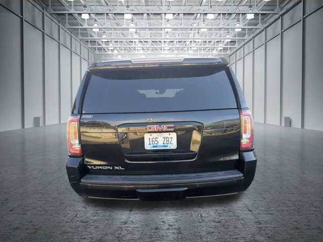 Used 2019 Black GMC SLT image 7