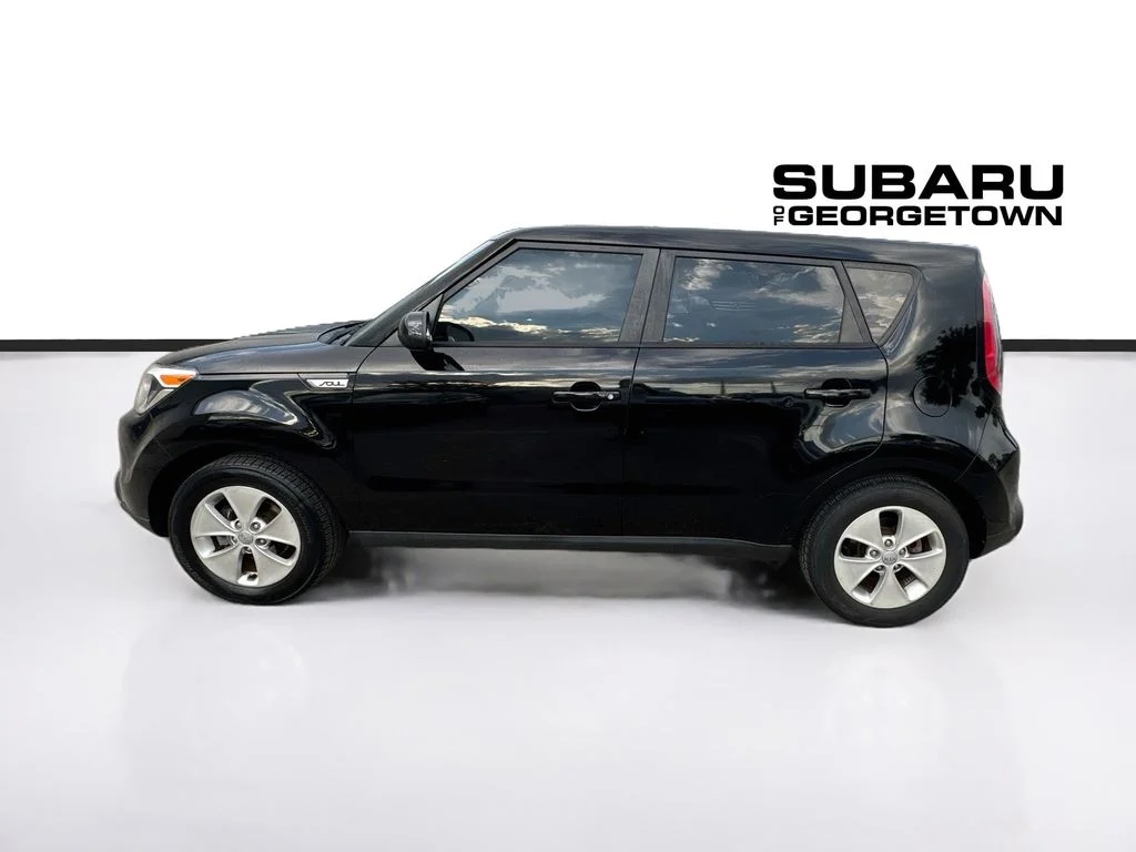Used 2016 Black Kia Base image 4