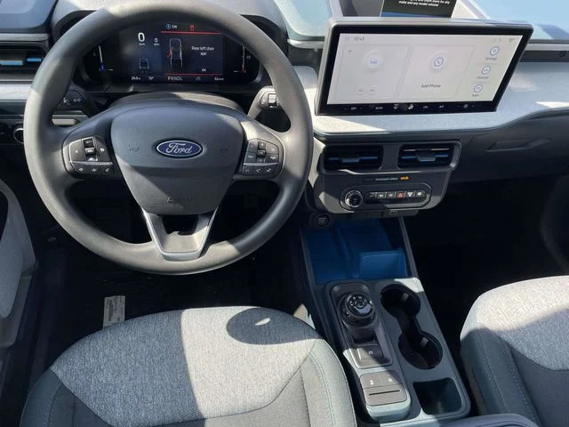 New 2026 Carbonized Gray Metallic Ford XLT image 3
