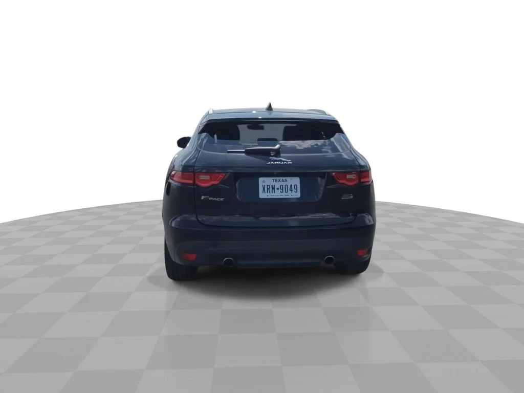 Used 2019 Black Jaguar 30t Portfolio image 7