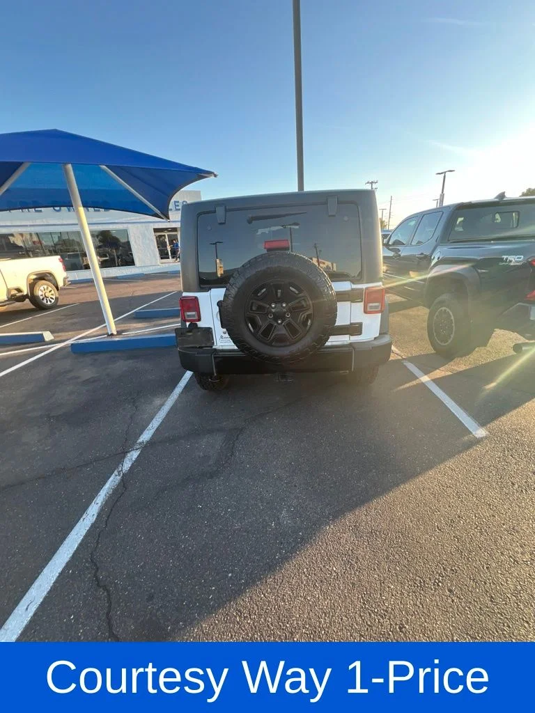 Used 2017 White Jeep Sport image 12