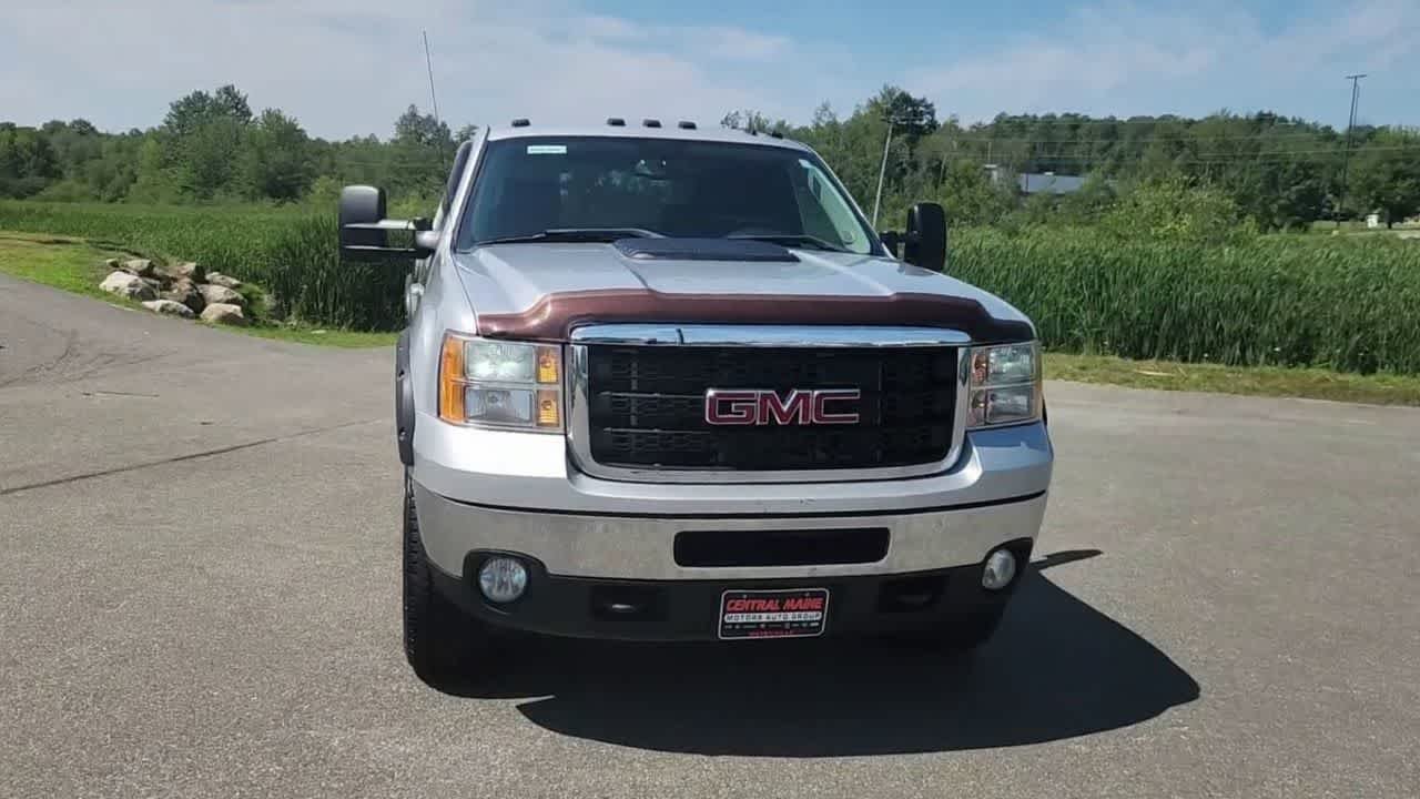 Used 2012 Quicksilver Metallic GMC SLT image 3