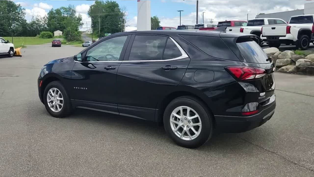 Used 2023 Mosaic Black Metallic Chevrolet LT image 6