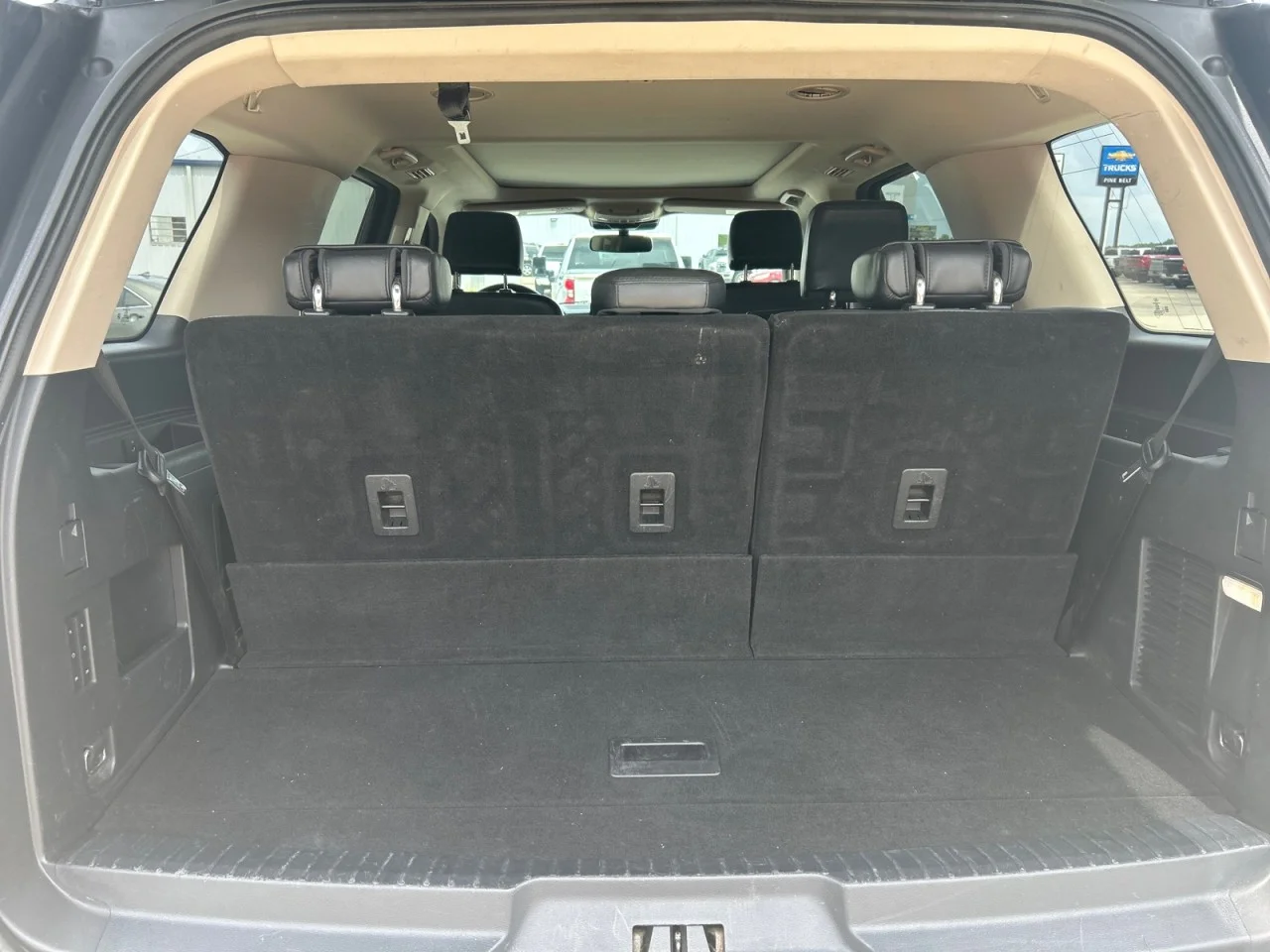 Used 2022 White Ford XLT image 7
