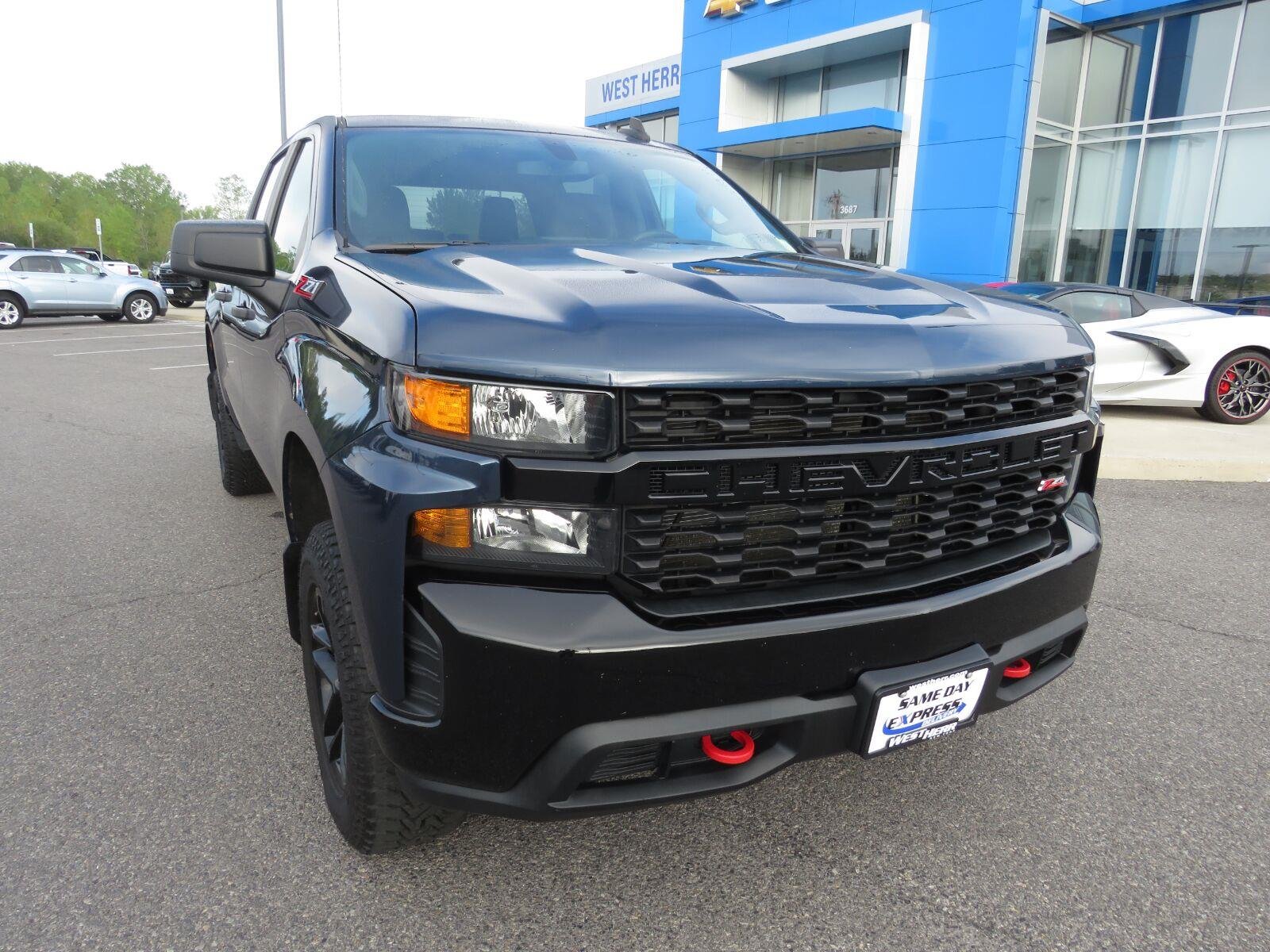 Used 2020 Northsky Blue Metallic Chevrolet Custom Trail Boss image 4