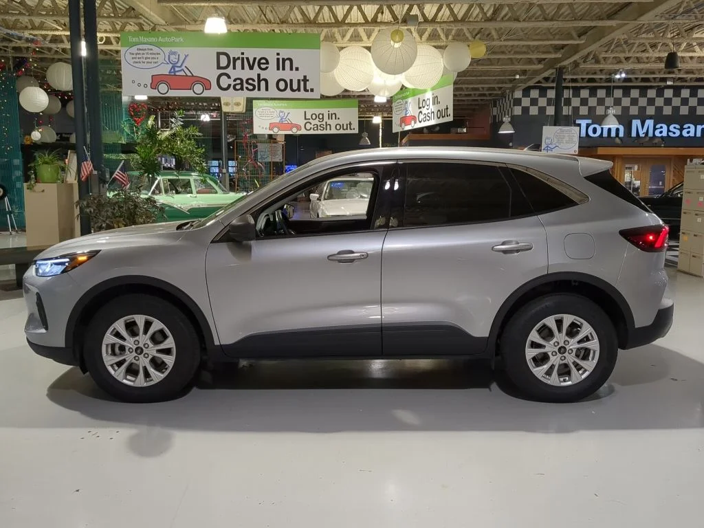 Used 2024 Silver Ford Active image 11