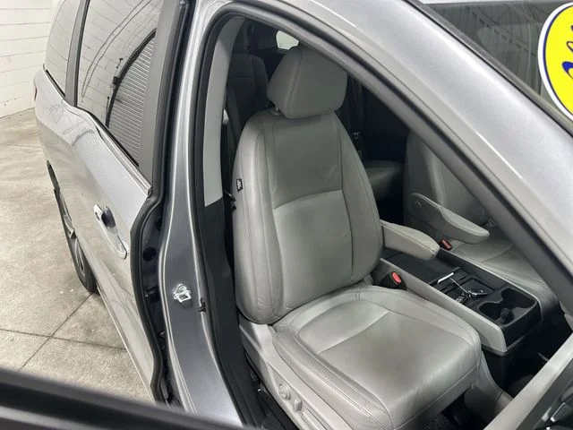 2023 Honda Odyssey Touring - Photo 19