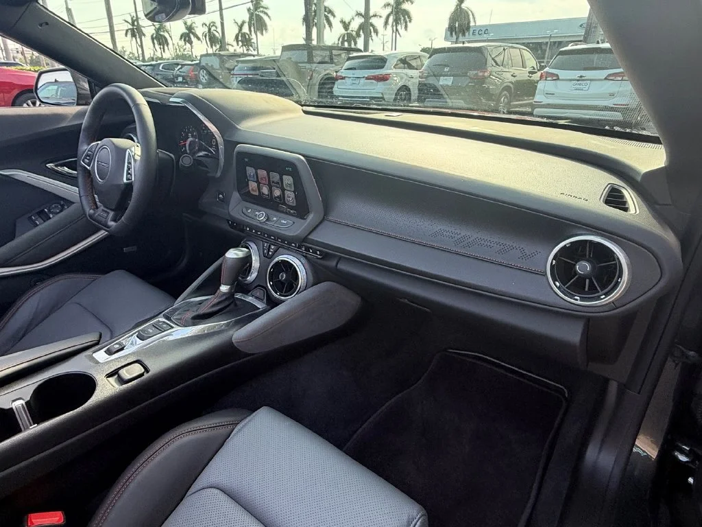 Used 2017 Gray Chevrolet SS image 14
