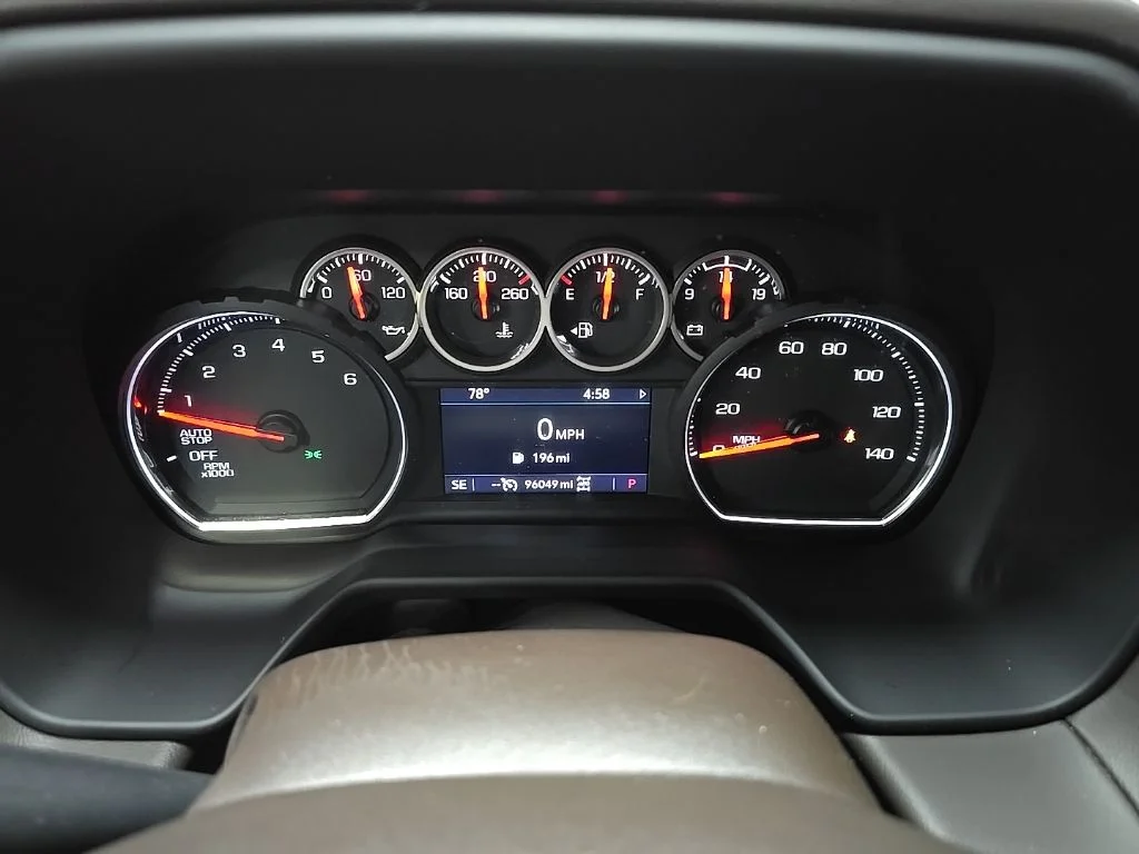 Used 2021 Graywood Metallic Chevrolet LT image 25