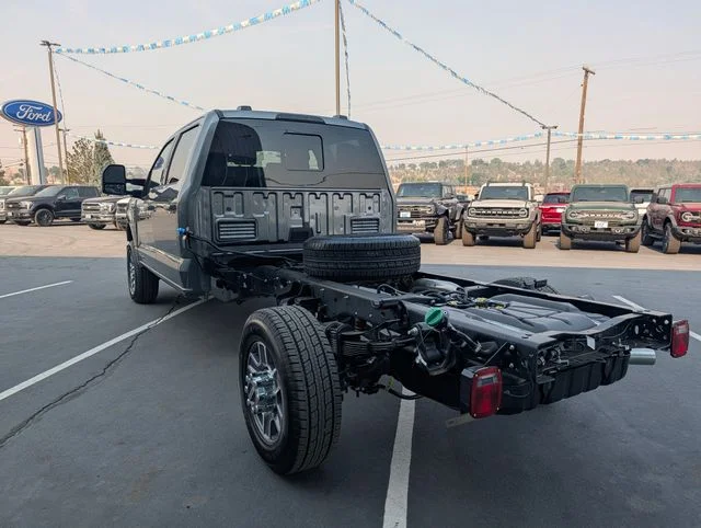 New 2026 Gray Ford Lariat image 5