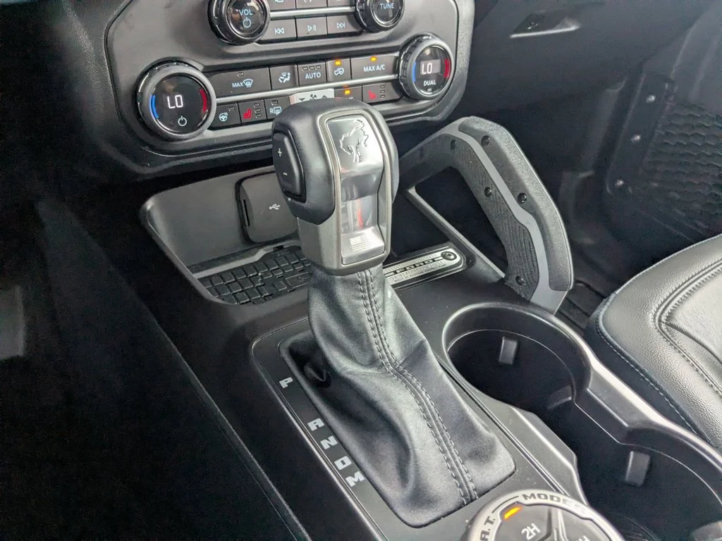 Used 2024  Ford Outer Banks image 19