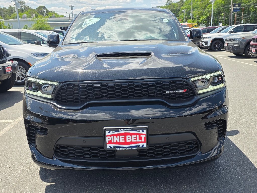 New 2026 Diamond Black Clear-Coat Exterior Paint Dodge GT Plus image 7