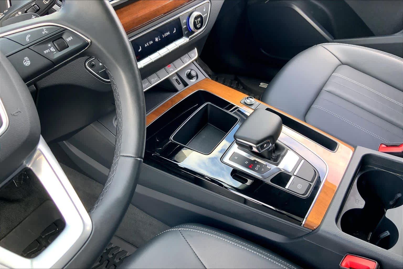 Used 2025 Brilliant Black Audi Premium image 16
