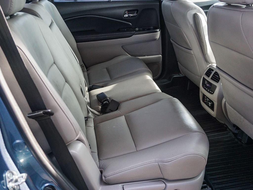 Used 2017 Blue Honda Touring image 14