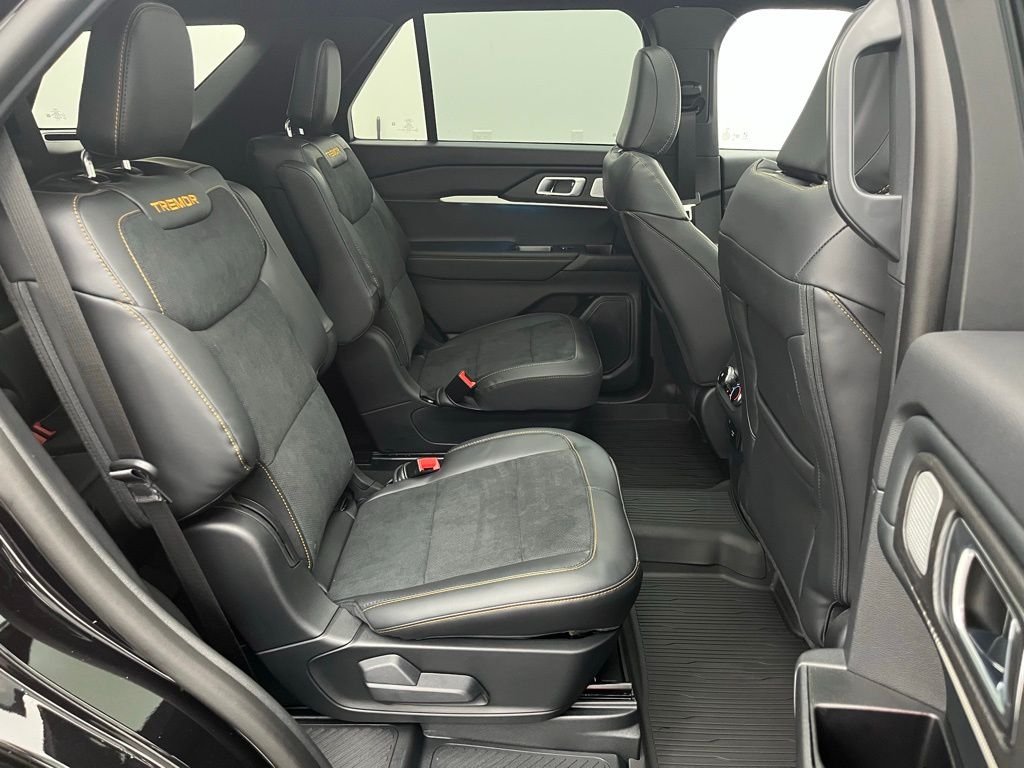 New 2026 Black Ford Tremor image 31