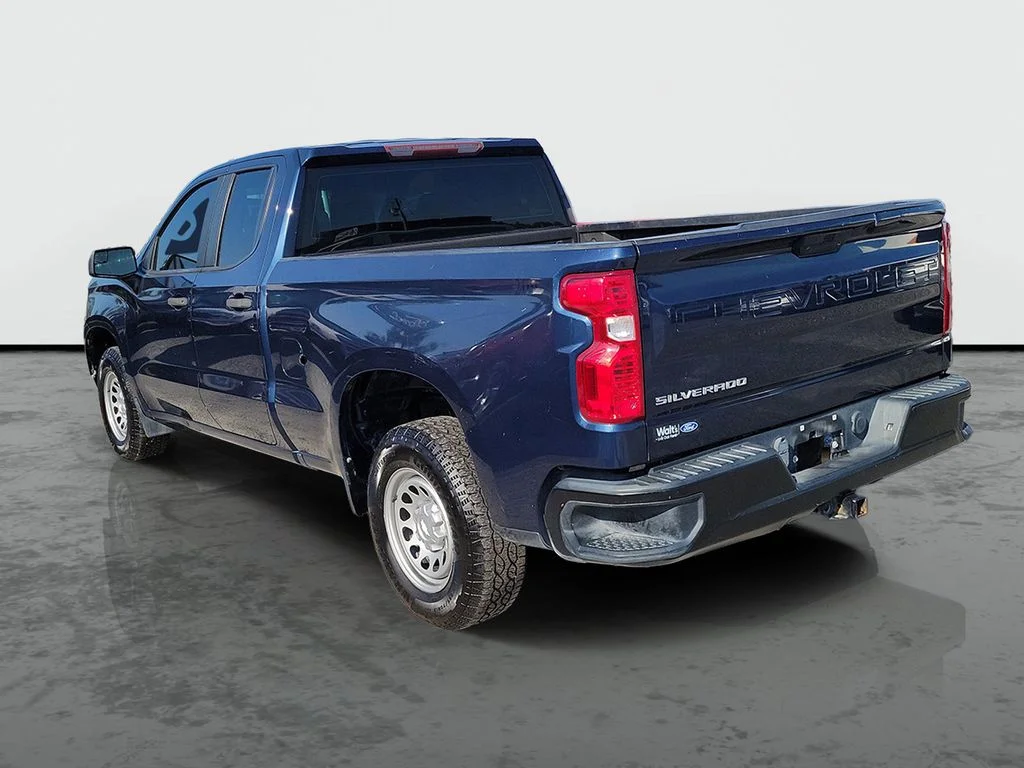 Used 2020 Northsky Blue Metallic Chevrolet WT image 3