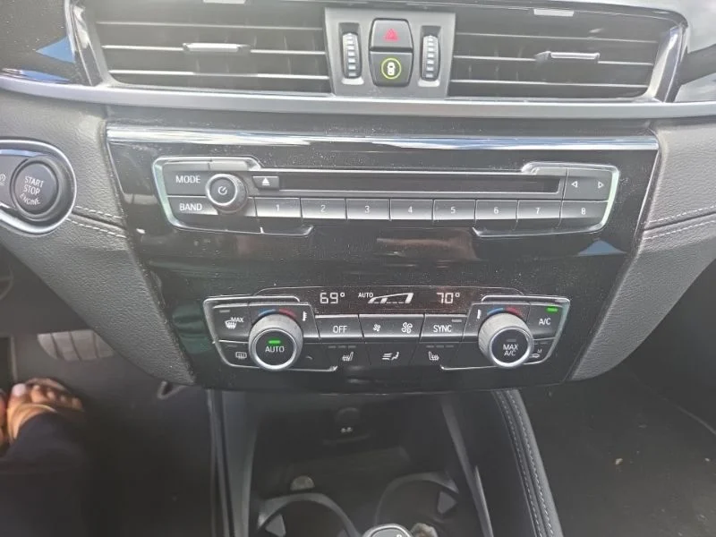Used 2019 Black BMW xDrive28i image 10