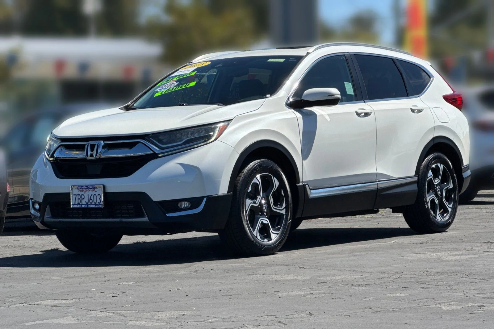 Certified Used 2018 White Honda Touring image 34