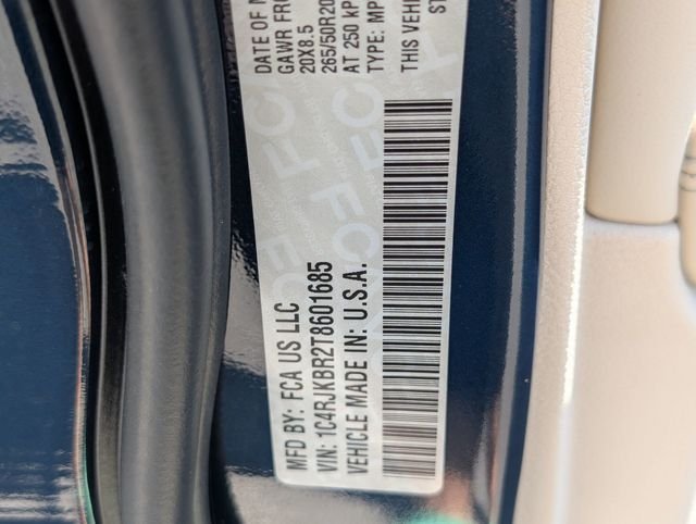 New 2026 Fathom Blue Pearlcoat Jeep Limited image 32