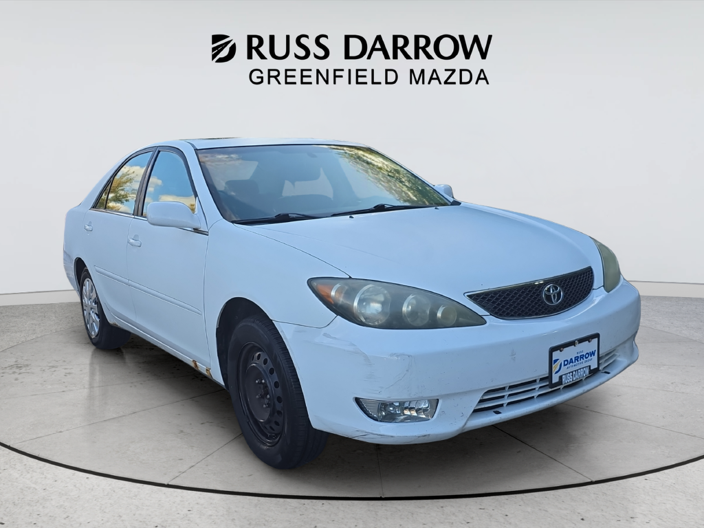 Used 2005 White Toyota SE image 7