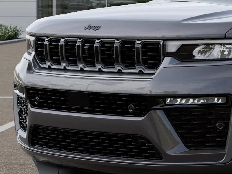 New 2026 Baltic Gray Metallic Clear-Coat Exterior Paint Jeep Summit image 39