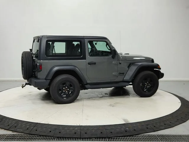 Used 2023 Gray Jeep Sport image 9