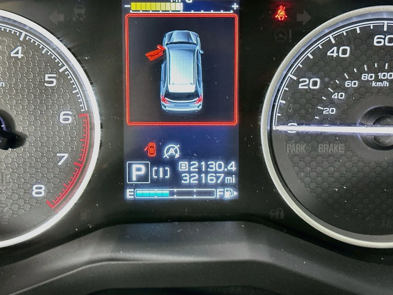 Used 2024 White Subaru  image 22