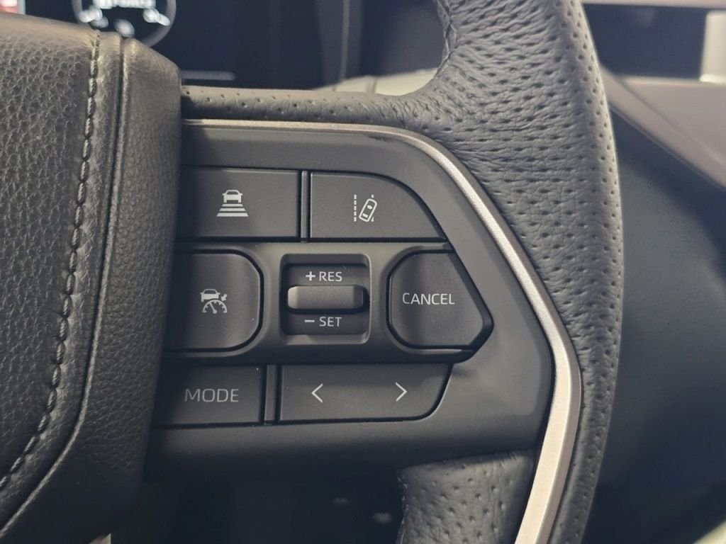 2026 Toyota Tundra Limited - Photo 32