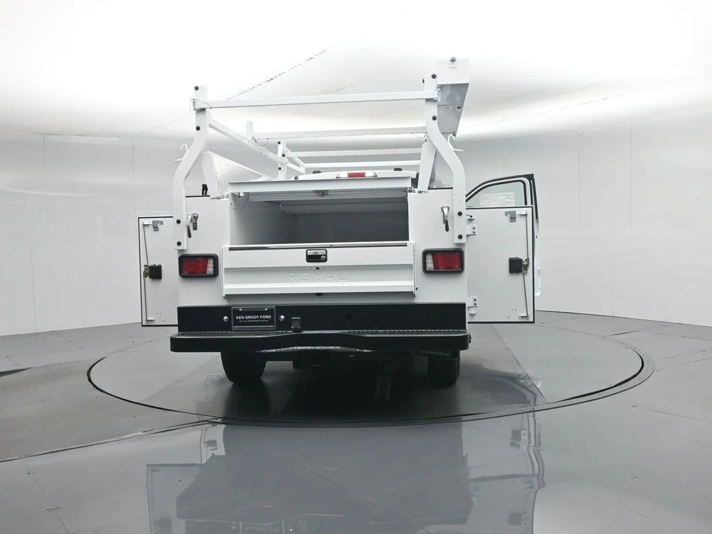 New 2026 White Ford XL image 34