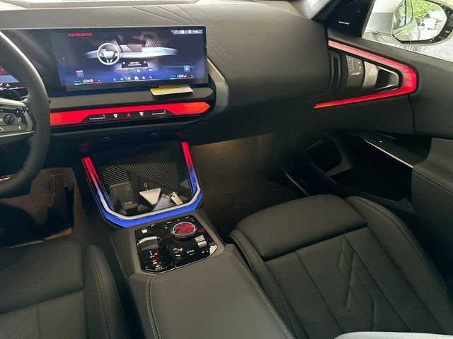 New 2026 White BMW 30 xDrive image 17