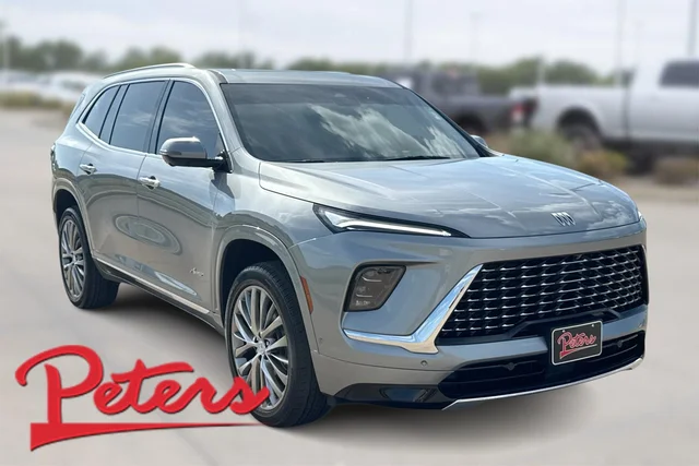 Pre-Owned 2025 Buick Enclave Avenir