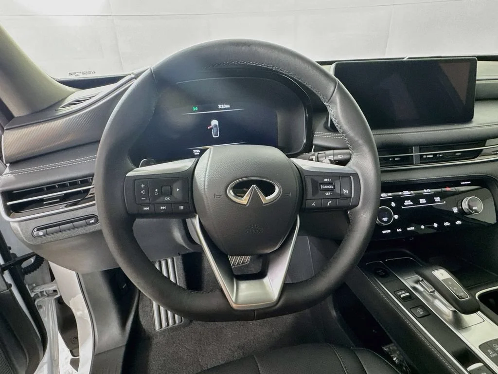 Certified Used 2027 White INFINITI PURE image 14