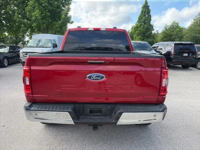 Used 2021 Red Ford XLT image 6