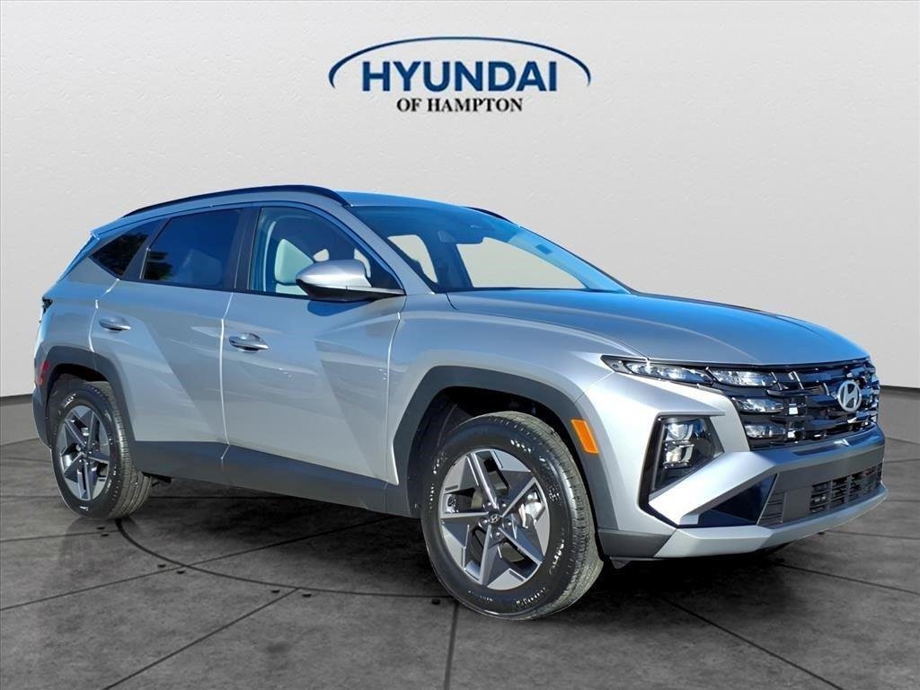 Used 2026 Shimmering Silver Hyundai SEL image 1